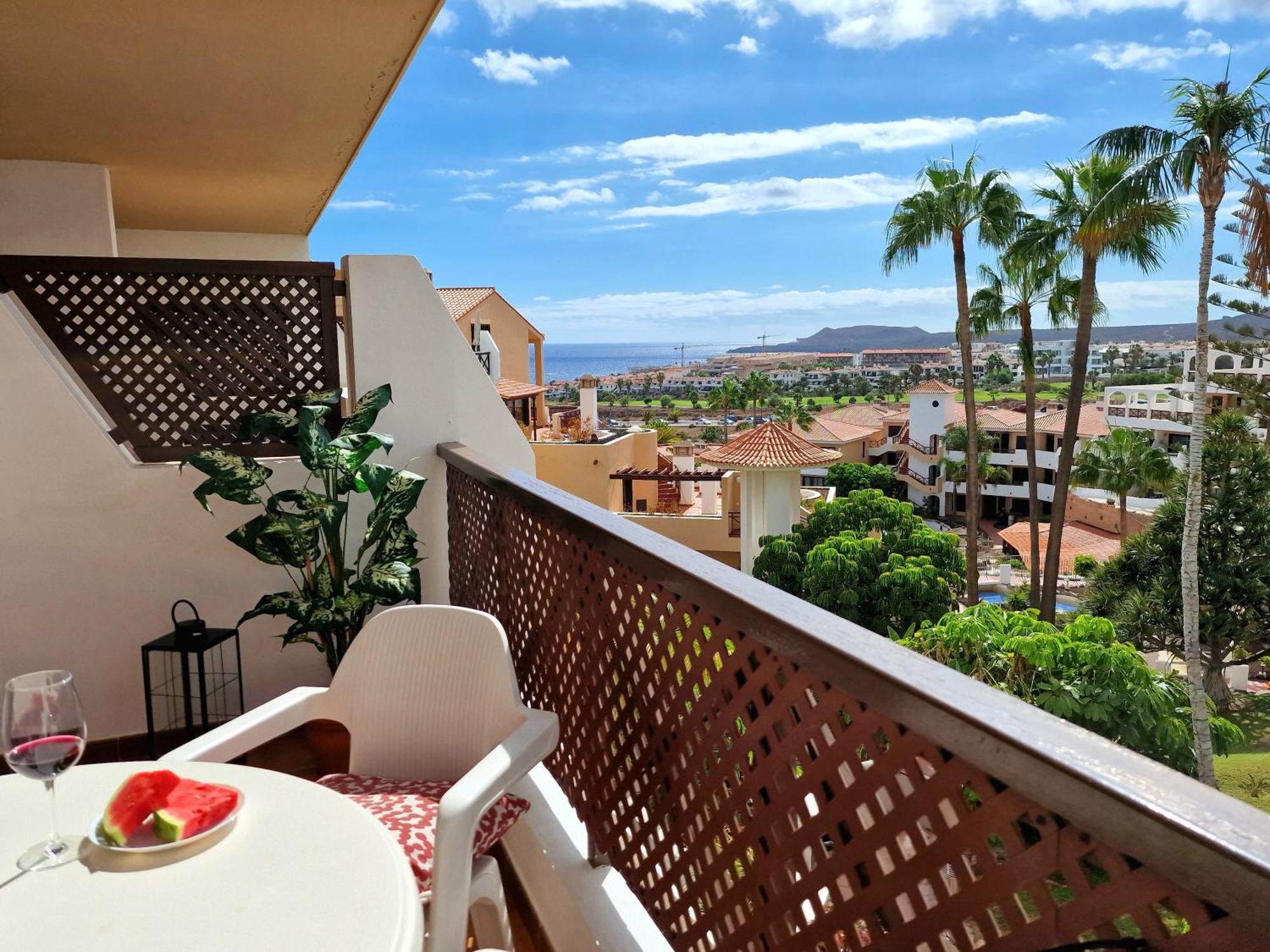 Strelitzia Apartment - Ocean View & Heated Pool ซานมิเกลเดียโบนา ภายนอก รูปภาพ