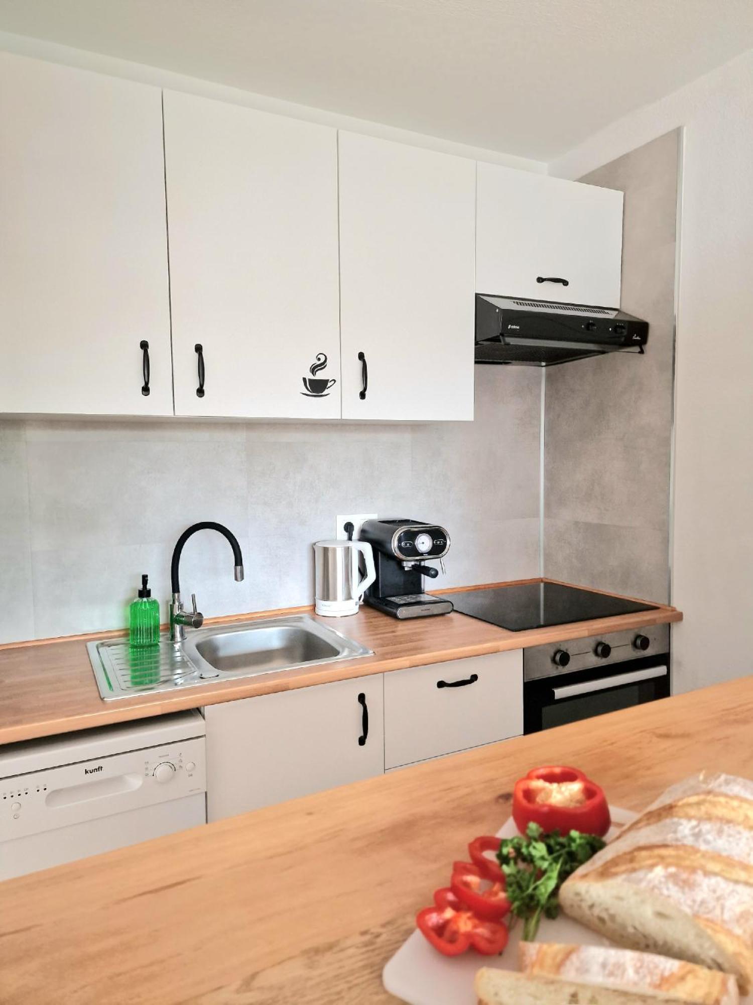 Strelitzia Apartment - Ocean View & Heated Pool ซานมิเกลเดียโบนา ภายนอก รูปภาพ