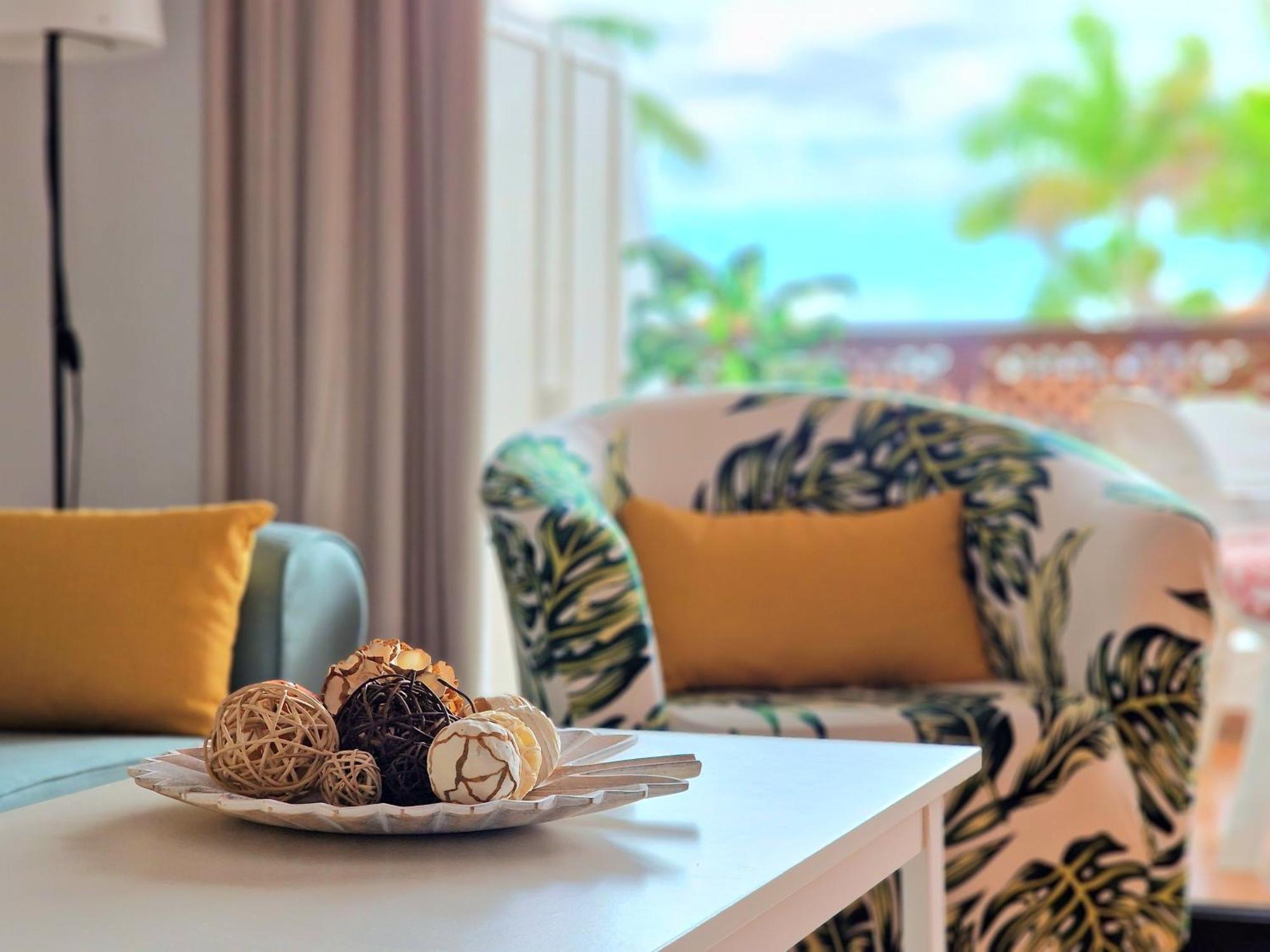 Strelitzia Apartment - Ocean View & Heated Pool ซานมิเกลเดียโบนา ภายนอก รูปภาพ