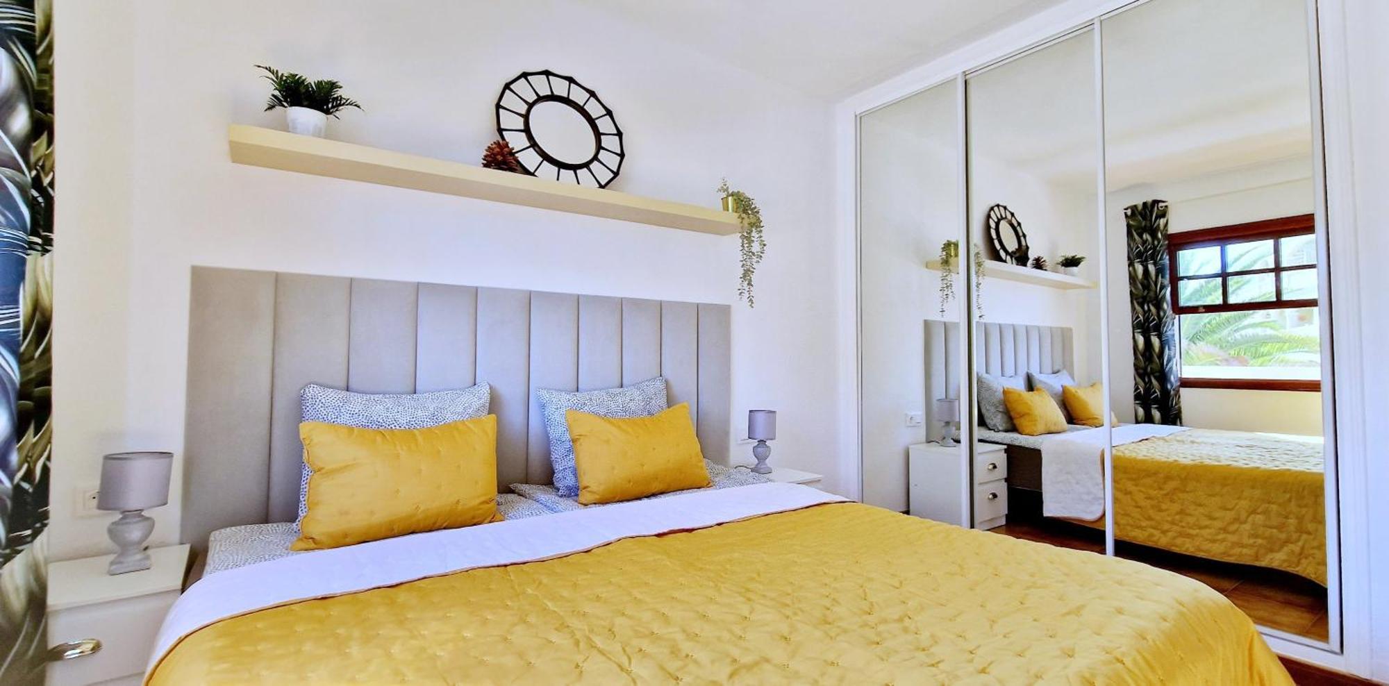 Strelitzia Apartment - Ocean View & Heated Pool ซานมิเกลเดียโบนา ภายนอก รูปภาพ