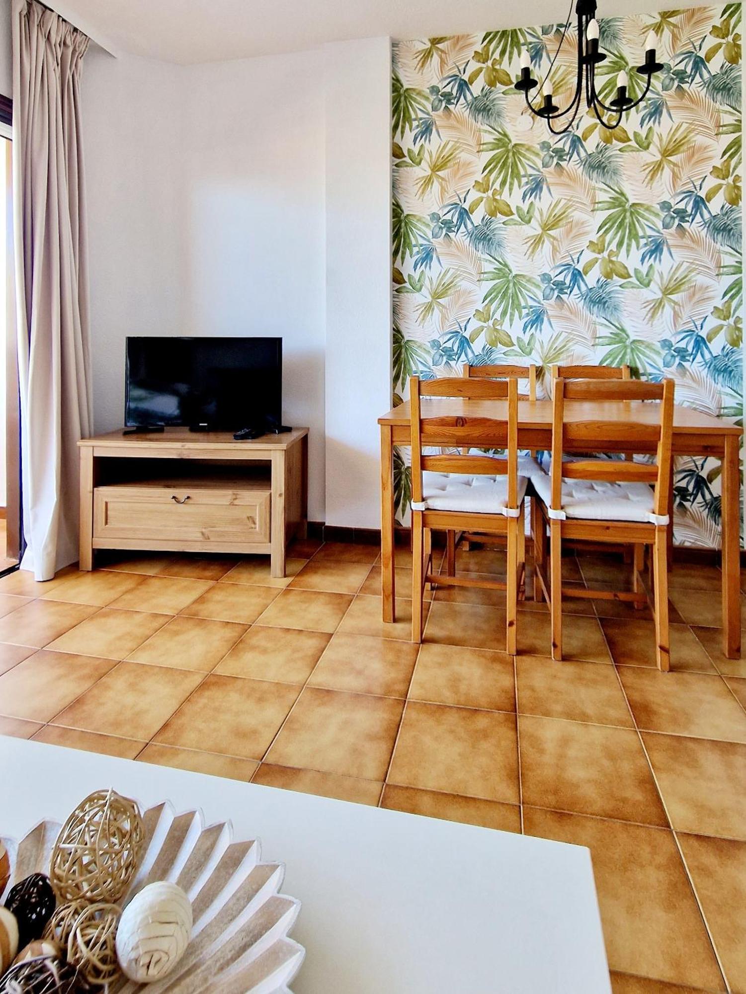 Strelitzia Apartment - Ocean View & Heated Pool ซานมิเกลเดียโบนา ภายนอก รูปภาพ